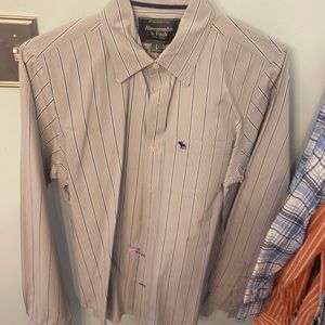 Men’s Large Muscle Fit Abercrombie and Fitch Gray Button Down Shirt
